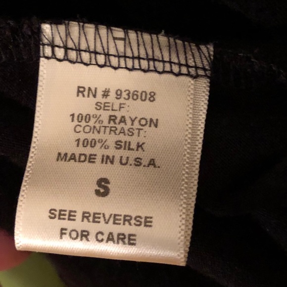 Anthro MATTY M Black Silk Trim SS Top Sz S MINT - Picture 7 of 8